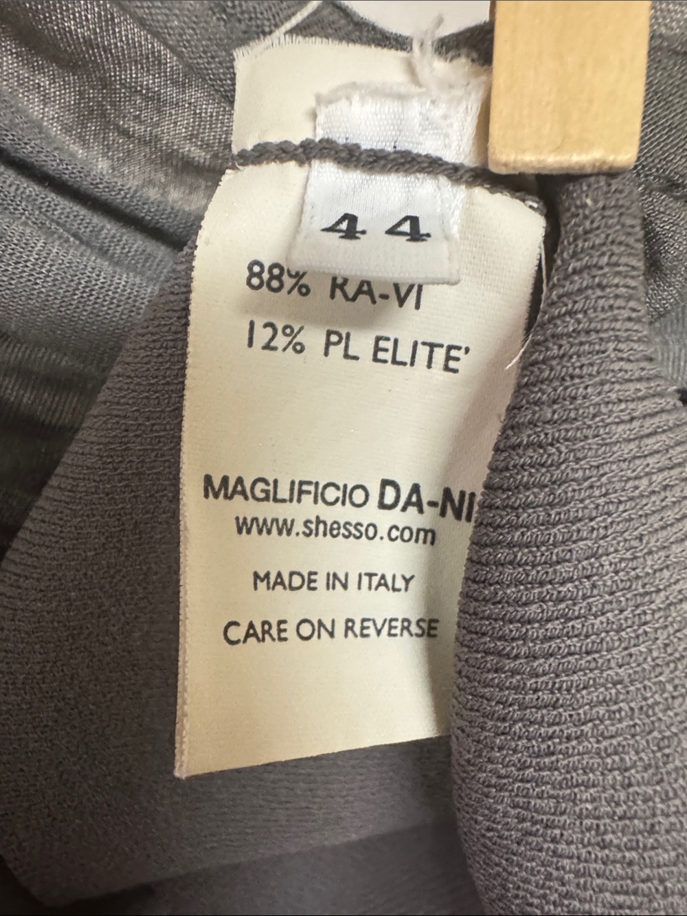 Elegant Grey Pleated Women's Dress - Picture 7 of 13